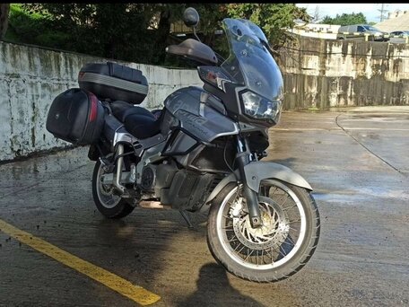 2001 Aprilia ETV 1000 Caponord, серебристый, 450000 рублей, вид 5