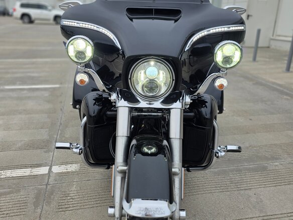 2017 Harley-Davidson Tri Glide, чёрный, 2799000 рублей - вид 13