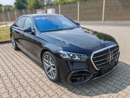 2026 Mercedes-Benz S-Класс 450 4MATIC VII (W223) Рестайлинг, чёрный, 24120000 рублей, вид 1