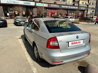 2009 Skoda Octavia II (A5) Рестайлинг, серебристый, 680000 рублей, вид 3