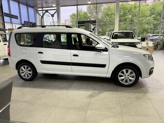 2026 Lada (ВАЗ) Largus I Рестайлинг, белый, 1892000 рублей, вид 4