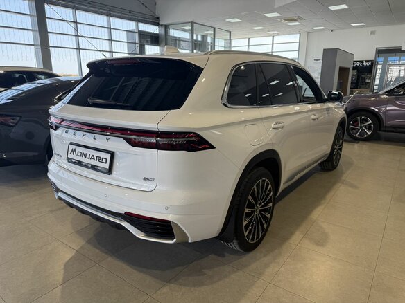 2026 Geely Monjaro I Рестайлинг, белый, 4954990 рублей - вид 3