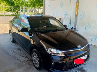 2019 Kia Rio IV, чёрный, 1420000 рублей, вид 2