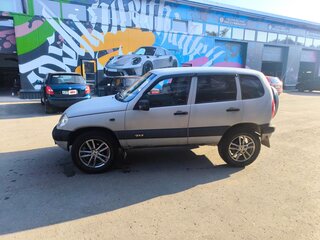 2008 Chevrolet Niva I, серебристый, 530000 рублей, вид 2