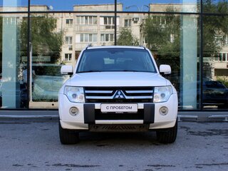 2010 Mitsubishi Pajero IV, белый, 1530000 рублей, вид 2