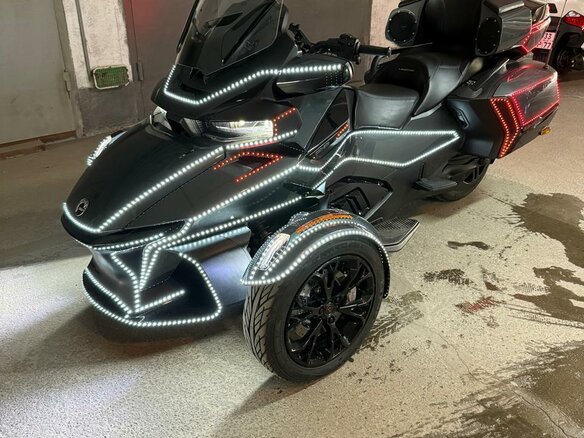 2020 BRP Can-Am Spyder, серый, 3700000 рублей - вид 19