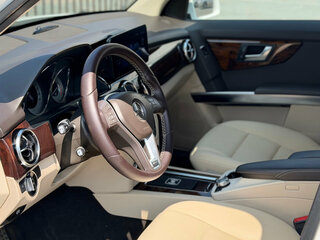 2012 Mercedes-Benz GLK-Класс 300 I (X204) Рестайлинг, белый, 2099000 рублей, вид 4