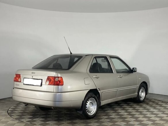 2007 Chery Amulet (A15) I, серебристый, 190000 рублей - вид 4