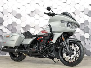 Harley-Davidson CVO Road Glide ST