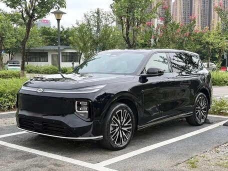 2026 Changan Qiyuan Q07 31.7 kWh, чёрный, 3558008 рублей, вид 2