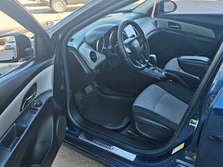 2011 Chevrolet Cruze I, синий, 570000 рублей, вид 4