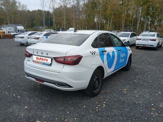 2023 Lada (ВАЗ) Vesta I Рестайлинг (NG), белый, 1075000 рублей, вид 3