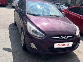 2013 Hyundai Solaris I, фиолетовый, 730000 рублей, вид 2