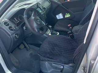 2015 Volkswagen Tiguan I Рестайлинг, серебристый, 1400000 рублей, вид 5