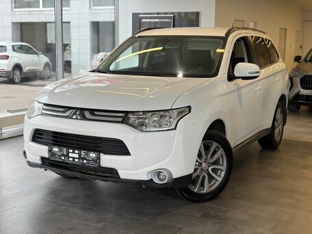 Mitsubishi Outlander III