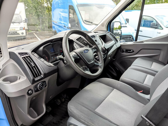 2020 Ford Transit, синий, 1790000 рублей - вид 12