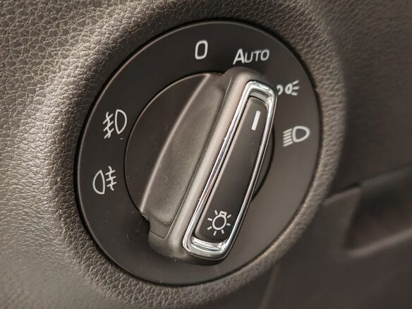 2021 Skoda Karoq DSG6 I, серебристый, 2540000 рублей - вид 18