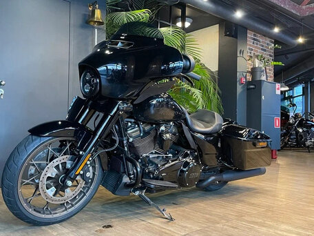 2023 Harley-Davidson Street Glide ST, чёрный, 2950000 рублей, вид 4