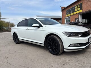 2016 Volkswagen Passat B8, белый, 2550000 рублей, вид 3