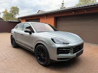 2026 Porsche Cayenne Coupé III Рестайлинг, серебристый, 17000000 рублей, вид 1