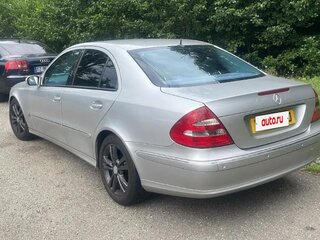 2004 Mercedes-Benz E-Класс 270 III (W211, S211), серебристый, 350000 рублей, вид 1