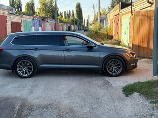 2017 Volkswagen Passat B8, серый, 2000000 рублей, вид 3