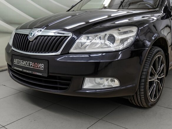 2012 Skoda Octavia II (A5) Рестайлинг, чёрный - вид 9