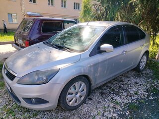 2009 Ford Focus II Рестайлинг, серебристый, 450000 рублей, вид 1