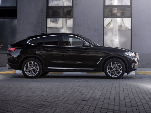 2021 BMW X4 20i II (G02) Рестайлинг, чёрный, 5600000 рублей - вид 15