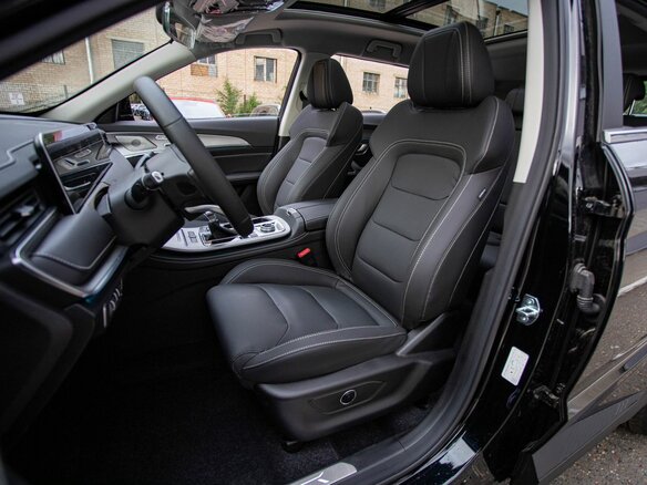 2026 Jetour X70+ I Рестайлинг, чёрный, 3099000 рублей - вид 5