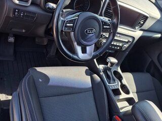 2021 Kia Sportage IV Рестайлинг, чёрный, 2400000 рублей, вид 5