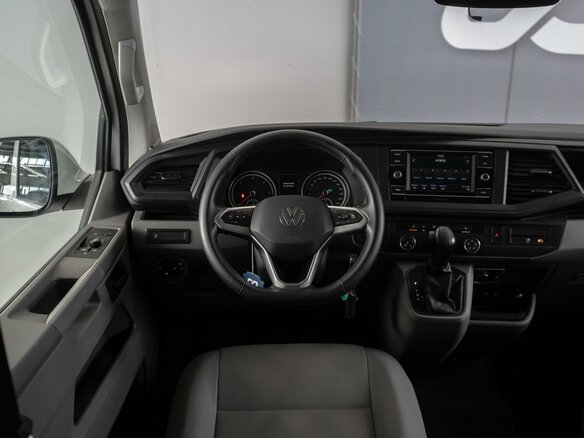 2022 Volkswagen Transporter Long T6 Рестайлинг, белый, 5679000 рублей - вид 5