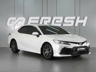 2021 Toyota Camry VIII (XV70) Рестайлинг, белый, 3465000 рублей, вид 1