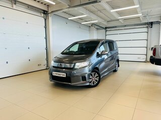 Honda Freed Spike I Рестайлинг
