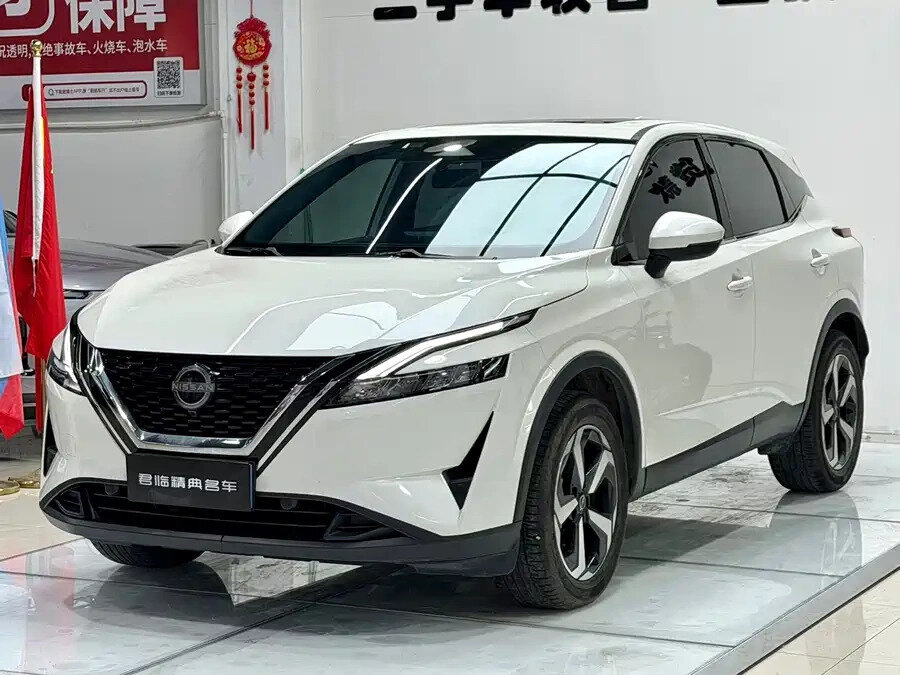 Открыть фотографии: Nissan Qashqai III