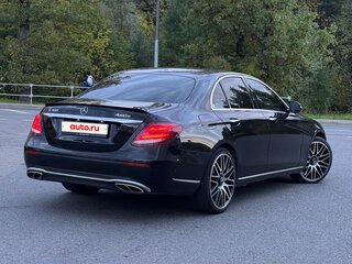 2017 Mercedes-Benz E-Класс 400 V (W213, S213, C238), чёрный, 3500000 рублей, вид 5