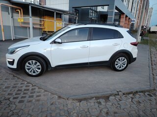 2018 Kia Rio X-Line IV, белый, 1150000 рублей, вид 4
