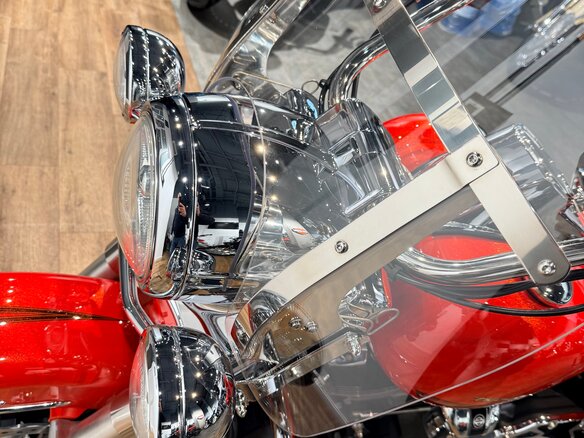 2017 Harley-Davidson Road King, красный, 1899000 рублей - вид 16