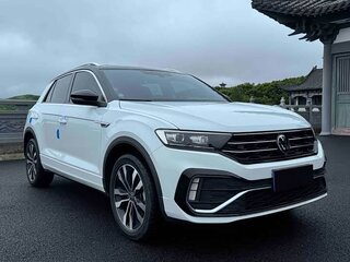 2021 Volkswagen T-Roc I (China Market), белый, 1350000 рублей, вид 3