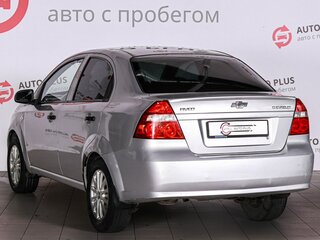 2007 Chevrolet Aveo I Рестайлинг, серебристый, 395000 рублей, вид 2