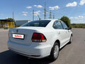 2017 Volkswagen Polo V Рестайлинг, белый, 1146000 рублей - вид 5