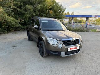 2012 Skoda Yeti I, коричневый, 730000 рублей, вид 2