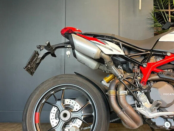 2022 Ducati Hypermotard, красный, 1300000 рублей - вид 3