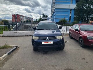 2010 Mitsubishi L200 IV, синий, 1150000 рублей, вид 2
