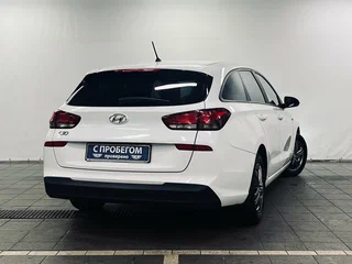 2023 Hyundai i30 III Рестайлинг 2, белый, 1690000 рублей, вид 4