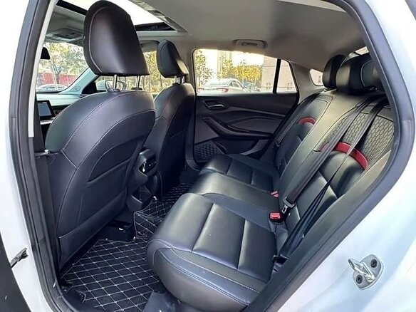 2022 MG 5 II, белый, 920000 рублей - вид 7