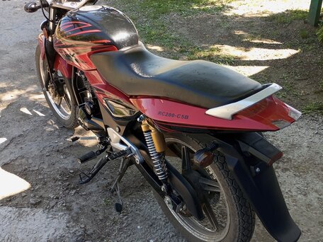 2025 Racer Magnum, красный, 120000 рублей, вид 3