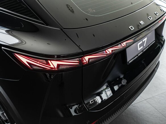 2026 Omoda C7, чёрный - вид 15