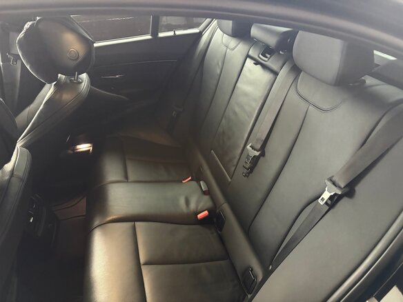 2018 BMW 3 серии 320d VI (F3x) Рестайлинг, чёрный, 2800000 рублей - вид 25