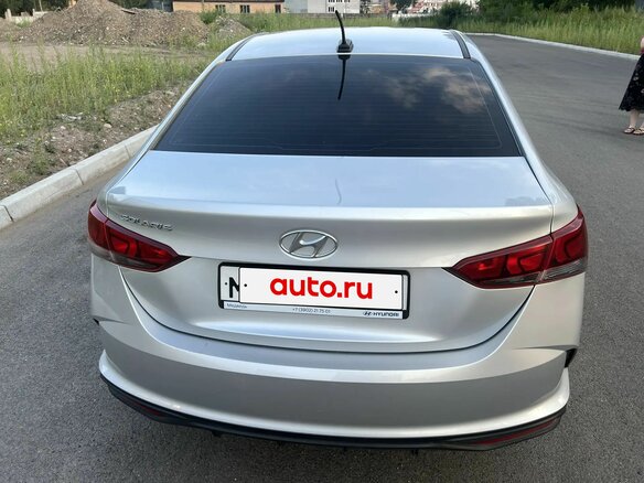 2021 Hyundai Solaris II Рестайлинг, серебристый, 1437000 рублей - вид 18